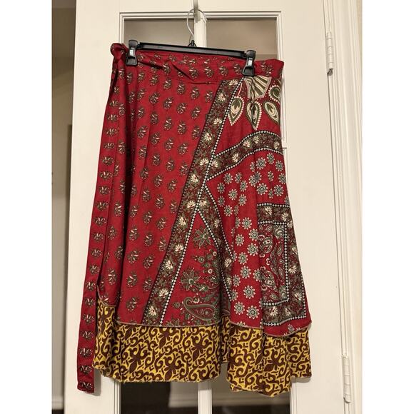NWT Earthbound Upcycle Sari Collection Wrap Skirt Red Women's Med - Picture 2 of 10